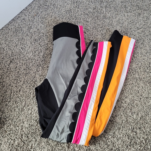 No ka oi scallop leggings - Picture 5 of 7